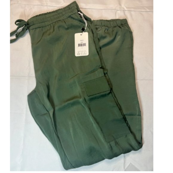 NWT - PJ Salvage Sister Satin Cargo Pants-Sage Size Small - Picture 5 of 8
